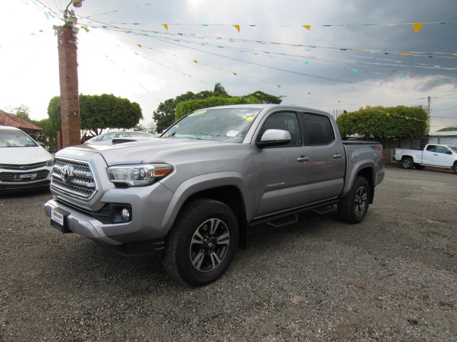 2017 Toyota Tacoma SR5 Double Cab 5'' Bed V6 4x4 AT (Natl), available for sale in San Francisco de Macoris Rd, Dominican Republic | Hilario Auto Import. San Francisco de Macoris Rd, Dominican Republic