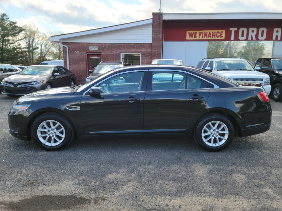 2014 Ford Taurus 4dr Sdn SE, available for sale in East Windsor, Connecticut | Toro Auto. East Windsor, Connecticut 2014 Ford Taurus 4dr Sdn SE, available for sale in East Windsor, Connecticut | Toro Auto. East Windsor, Connecticut