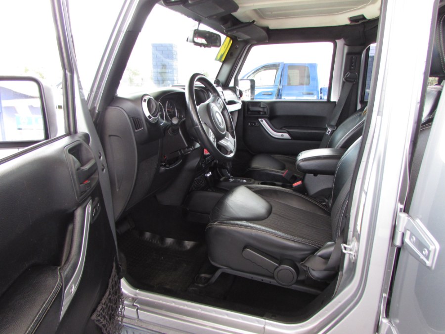 2014 Jeep Wrangler Unlimited 4WD 4dr Willys Wheeler, available for sale in Orlando, Florida | VIP Auto Enterprise, Inc. Orlando, Florida 2014 Jeep Wrangler Unlimited 4WD 4dr Willys Wheeler, available for sale in Orlando, Florida | VIP Auto Enterprise, Inc. Orlando, Florida