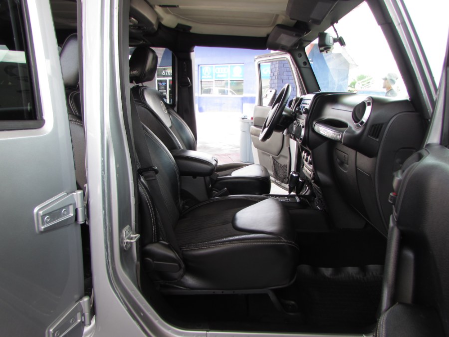 2014 Jeep Wrangler Unlimited 4WD 4dr Willys Wheeler, available for sale in Orlando, Florida | VIP Auto Enterprise, Inc. Orlando, Florida 2014 Jeep Wrangler Unlimited 4WD 4dr Willys Wheeler, available for sale in Orlando, Florida | VIP Auto Enterprise, Inc. Orlando, Florida