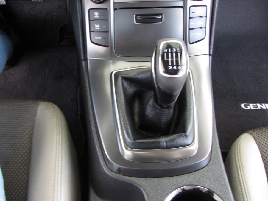 2015 Hyundai Genesis Coupe 2dr 3.8L Man Base w/Gray Seats, available for sale in Orlando, Florida | VIP Auto Enterprise, Inc. Orlando, Florida 2015 Hyundai Genesis Coupe 2dr 3.8L Man Base w/Gray Seats, available for sale in Orlando, Florida | VIP Auto Enterprise, Inc. Orlando, Florida