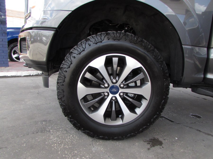 2019 Ford F-150 XLT 4WD SuperCrew 5.5'' Box, available for sale in Orlando, Florida | VIP Auto Enterprise, Inc. Orlando, Florida 2019 Ford F-150 XLT 4WD SuperCrew 5.5'' Box, available for sale in Orlando, Florida | VIP Auto Enterprise, Inc. Orlando, Florida