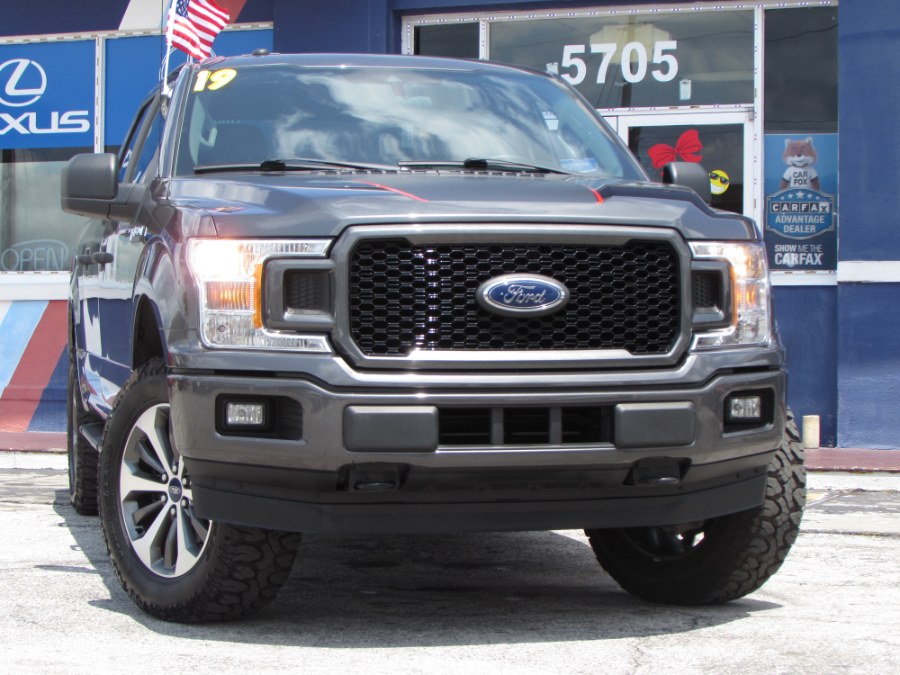 2019 Ford F-150 XLT 4WD SuperCrew 5.5'' Box, available for sale in Orlando, Florida | VIP Auto Enterprise, Inc. Orlando, Florida 2019 Ford F-150 XLT 4WD SuperCrew 5.5'' Box, available for sale in Orlando, Florida | VIP Auto Enterprise, Inc. Orlando, Florida