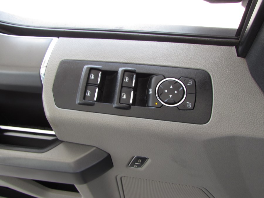 2017 Ford F-150 XLT 2WD SuperCrew 5.5'' Box, available for sale in Orlando, Florida | VIP Auto Enterprise, Inc. Orlando, Florida 2017 Ford F-150 XLT 2WD SuperCrew 5.5'' Box, available for sale in Orlando, Florida | VIP Auto Enterprise, Inc. Orlando, Florida