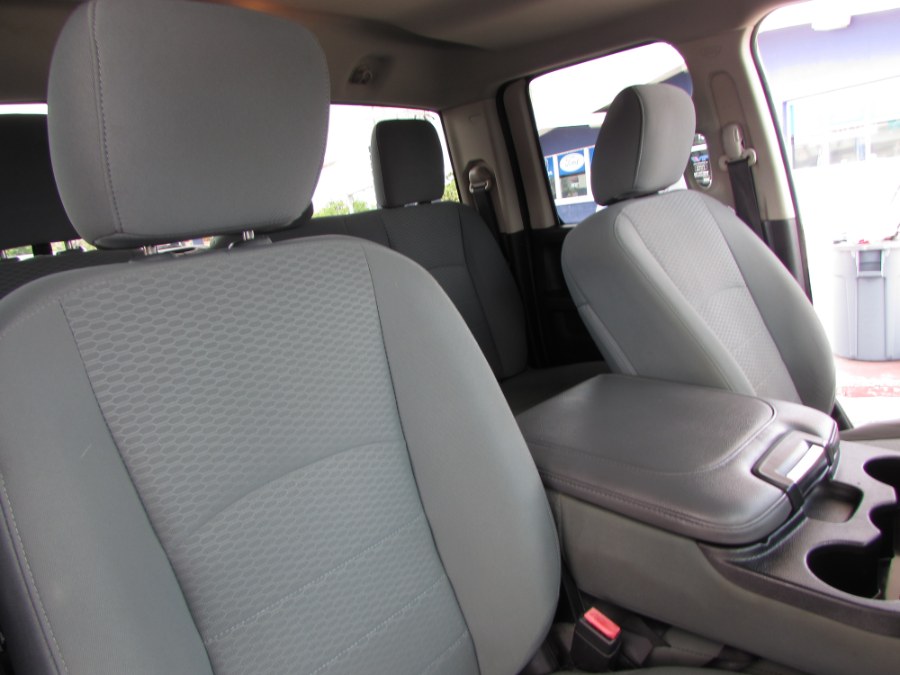 2017 Ram 1500 Express 4x4 Quad Cab 6''4" Box, available for sale in Orlando, Florida | VIP Auto Enterprise, Inc. Orlando, Florida 2017 Ram 1500 Express 4x4 Quad Cab 6''4" Box, available for sale in Orlando, Florida | VIP Auto Enterprise, Inc. Orlando, Florida