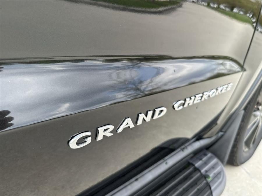 2013 Jeep Grand Cherokee 4WD 4dr Laredo Altitude *Ltd Avail*, available for sale in Elida, Ohio | Josh's All Under Ten LLC. Elida, Ohio 2013 Jeep Grand Cherokee 4WD 4dr Laredo Altitude *Ltd Avail*, available for sale in Elida, Ohio | Josh's All Under Ten LLC. Elida, Ohio