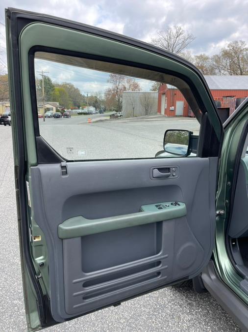 2005 Honda Element 4WD LX AT, available for sale in Ashland , Massachusetts | New Beginning Auto Service Inc . Ashland , Massachusetts 2005 Honda Element 4WD LX AT, available for sale in Ashland , Massachusetts | New Beginning Auto Service Inc . Ashland , Massachusetts