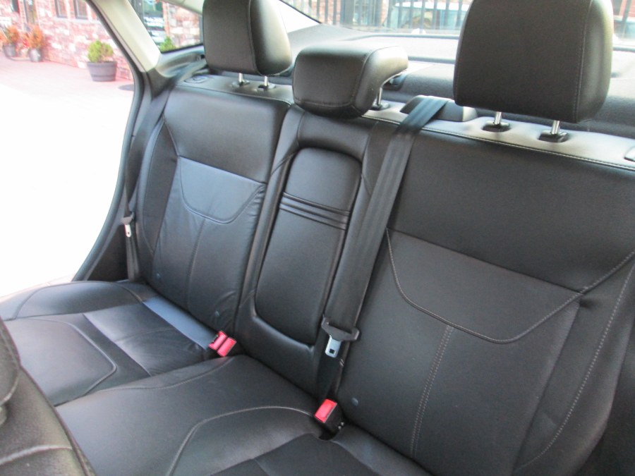 2016 Ford Focus 4dr Sdn SE, available for sale in Massapequa, New York | South Shore Auto Brokers & Sales. Massapequa, New York 2016 Ford Focus 4dr Sdn SE, available for sale in Massapequa, New York | South Shore Auto Brokers & Sales. Massapequa, New York