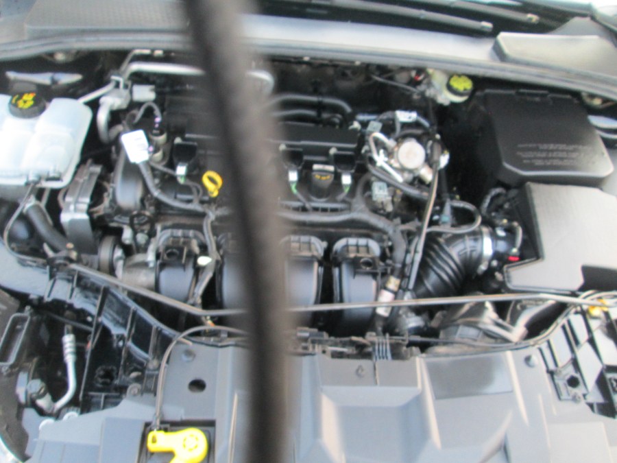 2016 Ford Focus 4dr Sdn SE, available for sale in Massapequa, New York | South Shore Auto Brokers & Sales. Massapequa, New York 2016 Ford Focus 4dr Sdn SE, available for sale in Massapequa, New York | South Shore Auto Brokers & Sales. Massapequa, New York