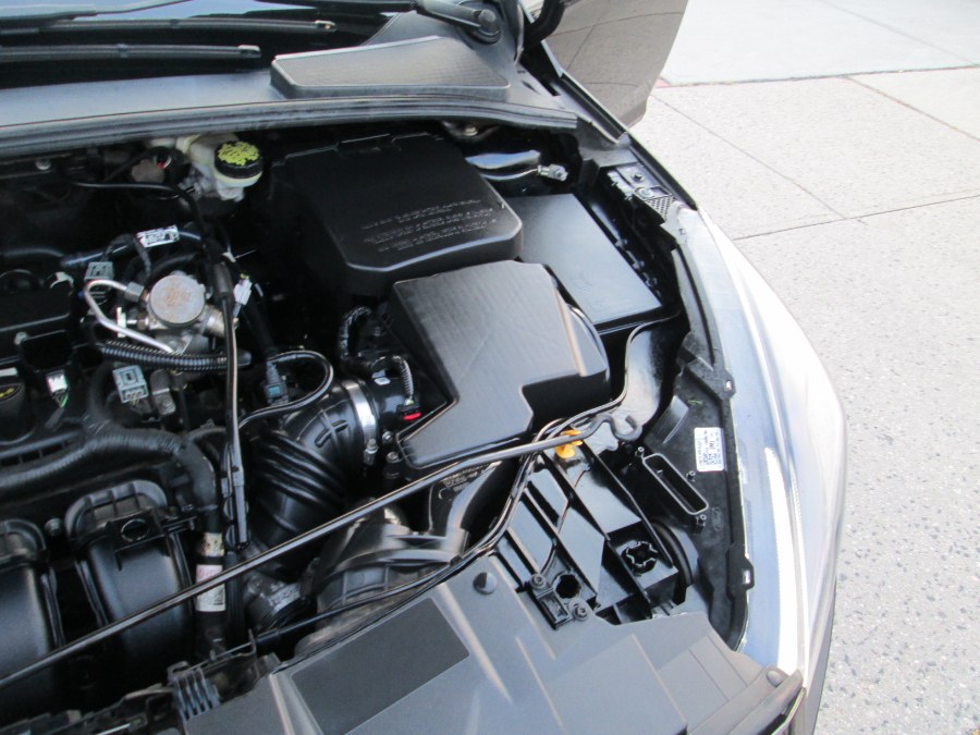 2016 Ford Focus 4dr Sdn SE, available for sale in Massapequa, New York | South Shore Auto Brokers & Sales. Massapequa, New York 2016 Ford Focus 4dr Sdn SE, available for sale in Massapequa, New York | South Shore Auto Brokers & Sales. Massapequa, New York