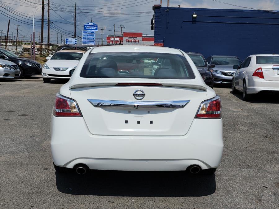 2015 Nissan Altima 4dr Sdn I4 2.5 S, available for sale in Temple Hills, Maryland | Temple Hills Used Car. Temple Hills, Maryland 2015 Nissan Altima 4dr Sdn I4 2.5 S, available for sale in Temple Hills, Maryland | Temple Hills Used Car. Temple Hills, Maryland