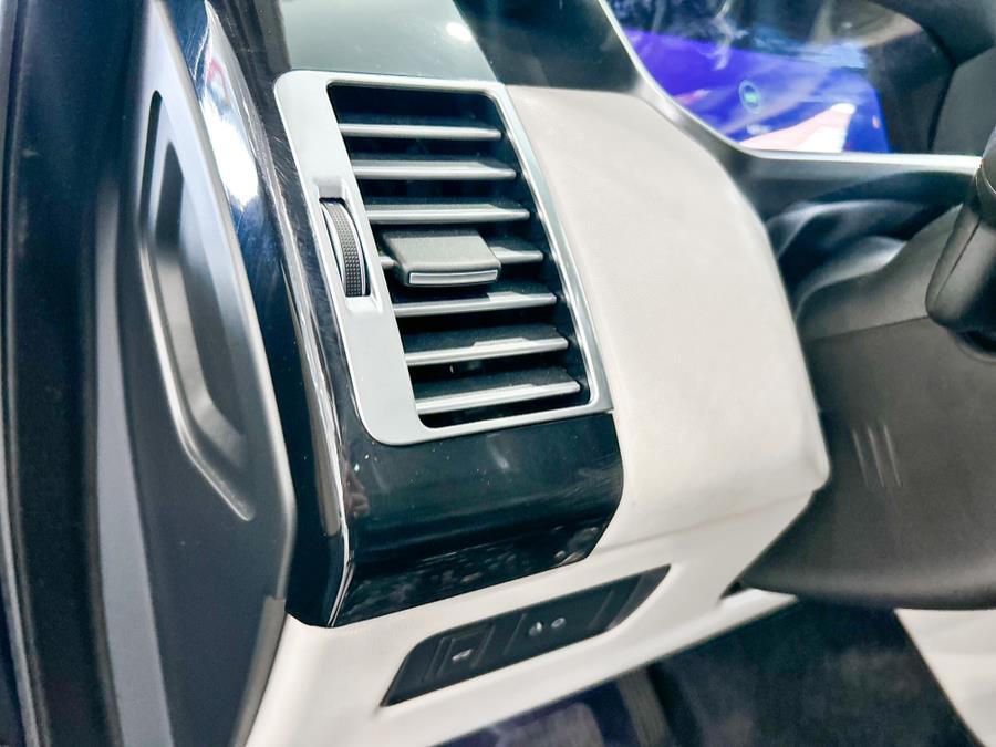 2019 Land Rover Range Rover V8 Supercharged SWB, available for sale in Franklin Square, New York | Luxury Motor Club. Franklin Square, New York 2019 Land Rover Range Rover V8 Supercharged SWB, available for sale in Franklin Square, New York | Luxury Motor Club. Franklin Square, New York