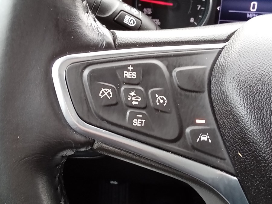 2020 Chevrolet Equinox FWD 4dr LT w/2FL, available for sale in Irvington, New Jersey | NJ Used Cars Center. Irvington, New Jersey 2020 Chevrolet Equinox FWD 4dr LT w/2FL, available for sale in Irvington, New Jersey | NJ Used Cars Center. Irvington, New Jersey
