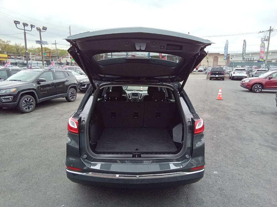 2020 Chevrolet Equinox FWD 4dr LT w/2FL, available for sale in Irvington, New Jersey | NJ Used Cars Center. Irvington, New Jersey 2020 Chevrolet Equinox FWD 4dr LT w/2FL, available for sale in Irvington, New Jersey | NJ Used Cars Center. Irvington, New Jersey