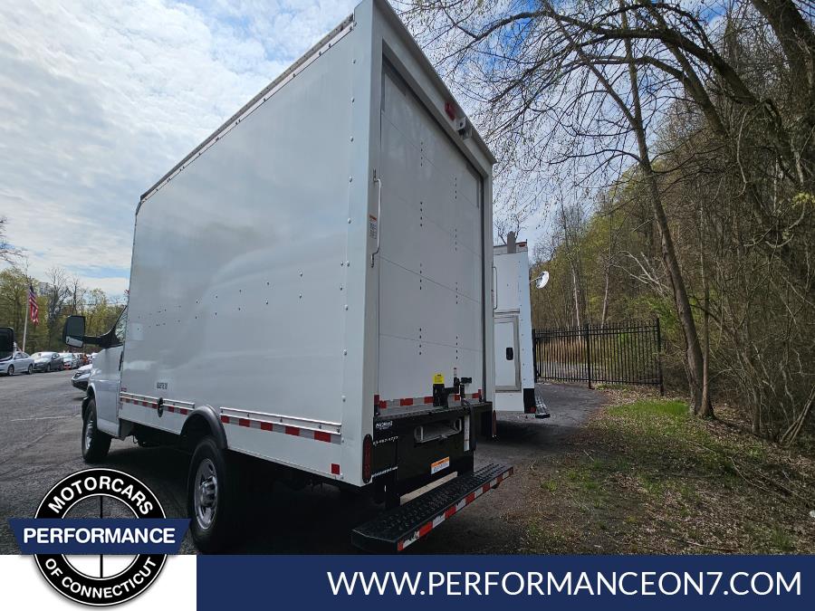 2021 Chevrolet Express Commercial Cutaway 3500 Van 159", available for sale in Wilton, Connecticut | Performance Motor Cars Of Connecticut LLC. Wilton, Connecticut 2021 Chevrolet Express Commercial Cutaway 3500 Van 159", available for sale in Wilton, Connecticut | Performance Motor Cars Of Connecticut LLC. Wilton, Connecticut