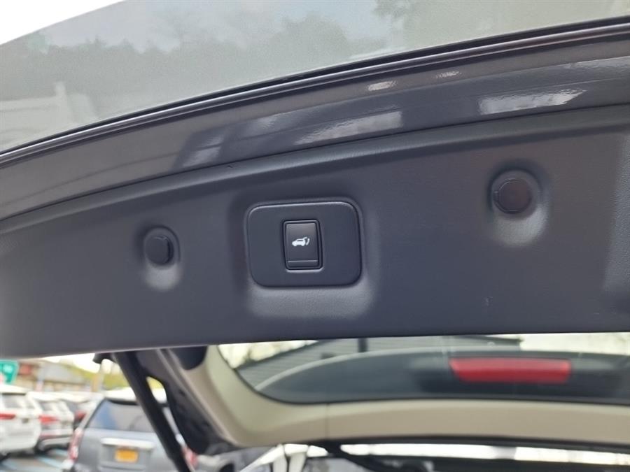 2020 INFINITI QX60 PURE AWD, available for sale in Islip, New York | L.I. Auto Gallery. Islip, New York 2020 INFINITI QX60 PURE AWD, available for sale in Islip, New York | L.I. Auto Gallery. Islip, New York