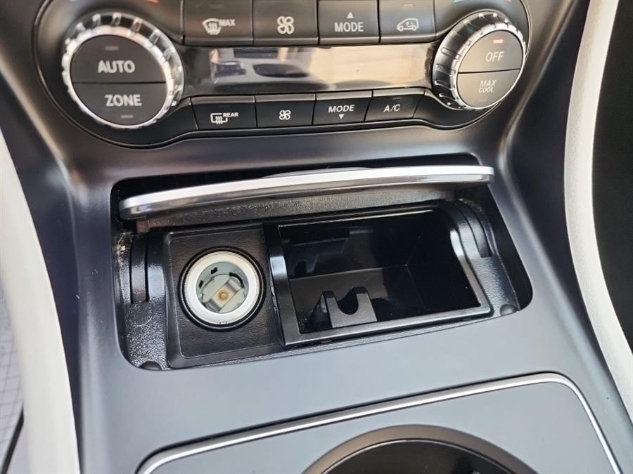 2019 Mercedes-Benz GLA GLA 250 4MATIC SUV, available for sale in Islip, New York | L.I. Auto Gallery. Islip, New York 2019 Mercedes-Benz GLA GLA 250 4MATIC SUV, available for sale in Islip, New York | L.I. Auto Gallery. Islip, New York
