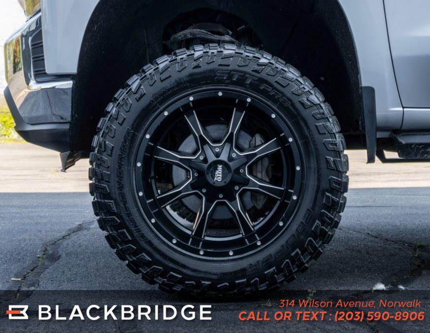 2019 Chevrolet Silverado 1500 4WD Crew Cab 147" LT, available for sale in Norwalk, Connecticut | Black Bridge Motors, LLC. Norwalk, Connecticut 2019 Chevrolet Silverado 1500 4WD Crew Cab 147" LT, available for sale in Norwalk, Connecticut | Black Bridge Motors, LLC. Norwalk, Connecticut