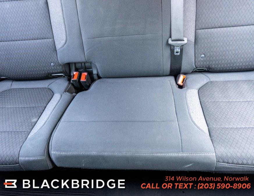 2019 Chevrolet Silverado 1500 4WD Crew Cab 147" LT, available for sale in Norwalk, Connecticut | Black Bridge Motors, LLC. Norwalk, Connecticut 2019 Chevrolet Silverado 1500 4WD Crew Cab 147" LT, available for sale in Norwalk, Connecticut | Black Bridge Motors, LLC. Norwalk, Connecticut
