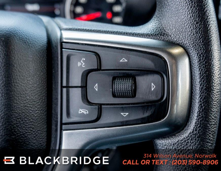 2019 Chevrolet Silverado 1500 4WD Crew Cab 147" LT, available for sale in Norwalk, Connecticut | Black Bridge Motors, LLC. Norwalk, Connecticut 2019 Chevrolet Silverado 1500 4WD Crew Cab 147" LT, available for sale in Norwalk, Connecticut | Black Bridge Motors, LLC. Norwalk, Connecticut