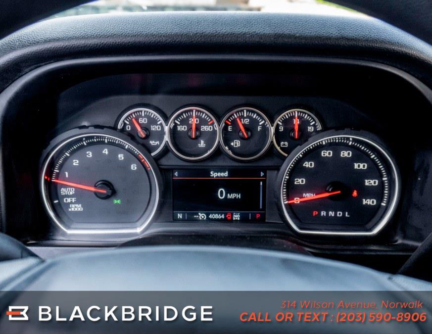 2019 Chevrolet Silverado 1500 4WD Crew Cab 147" LT, available for sale in Norwalk, Connecticut | Black Bridge Motors, LLC. Norwalk, Connecticut 2019 Chevrolet Silverado 1500 4WD Crew Cab 147" LT, available for sale in Norwalk, Connecticut | Black Bridge Motors, LLC. Norwalk, Connecticut