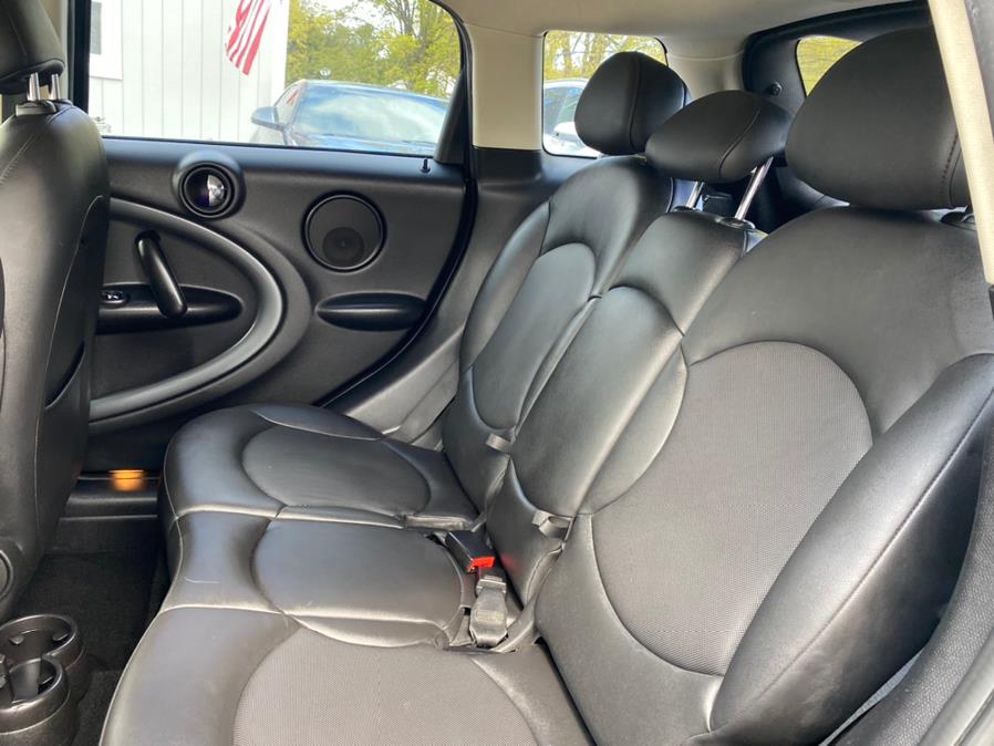 2014 MINI Cooper Countryman FWD 4dr S, available for sale in Canton, Connecticut | Lava Motors 2 Inc. Canton, Connecticut 2014 MINI Cooper Countryman FWD 4dr S, available for sale in Canton, Connecticut | Lava Motors 2 Inc. Canton, Connecticut