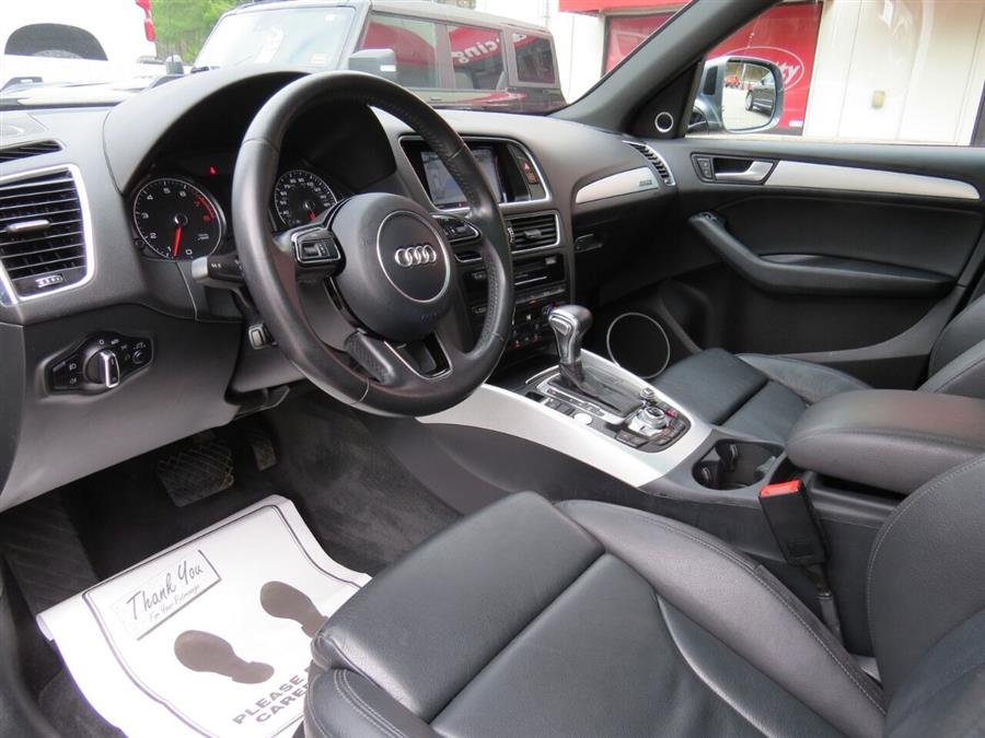 2017 Audi Q5 2.0T quattro Premium Plus AWD 4dr SUV, available for sale in Auburn, Maine | Lake City Exports Inc. Auburn, Maine 2017 Audi Q5 2.0T quattro Premium Plus AWD 4dr SUV, available for sale in Auburn, Maine | Lake City Exports Inc. Auburn, Maine