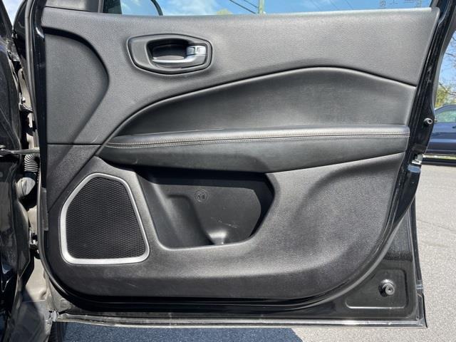 2018 Jeep Compass Latitude, available for sale in Brookfield, Connecticut | Blasius Federal Road. Brookfield, Connecticut 2018 Jeep Compass Latitude, available for sale in Brookfield, Connecticut | Blasius Federal Road. Brookfield, Connecticut