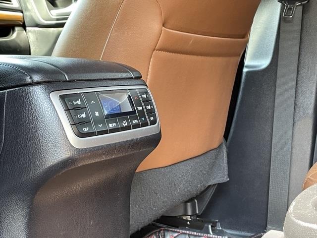 2017 Toyota Highlander Limited, available for sale in Brookfield, Connecticut | Blasius Federal Road. Brookfield, Connecticut 2017 Toyota Highlander Limited, available for sale in Brookfield, Connecticut | Blasius Federal Road. Brookfield, Connecticut