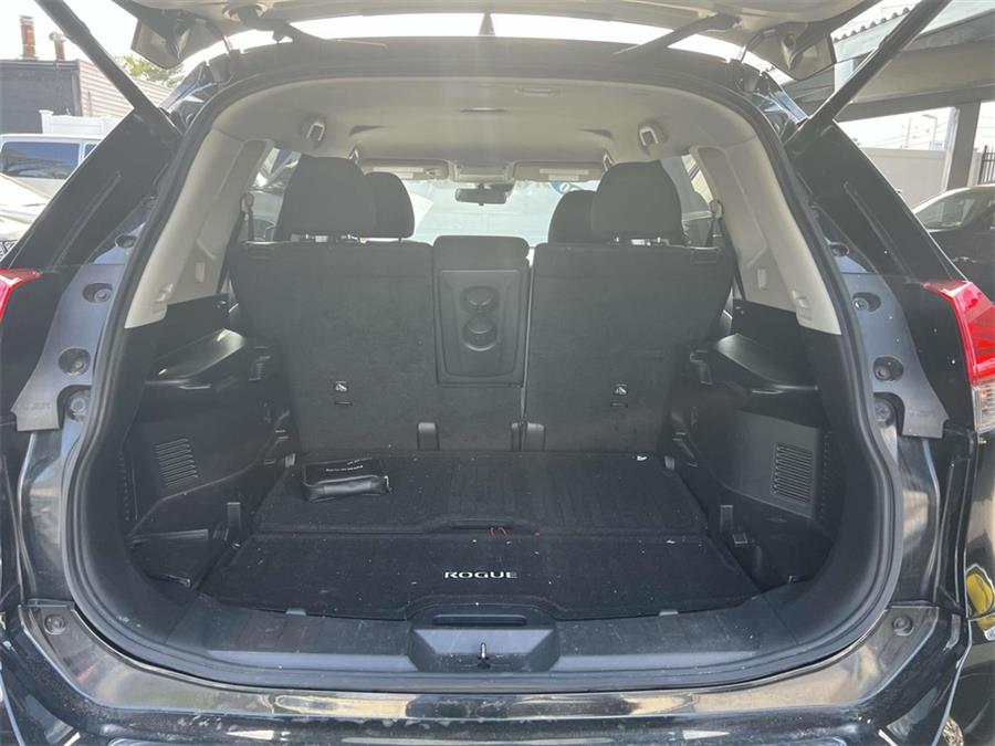 2020 Nissan Rogue SV, available for sale in Wantagh, New York | Wantagh Certified. Wantagh, New York 2020 Nissan Rogue SV, available for sale in Wantagh, New York | Wantagh Certified. Wantagh, New York