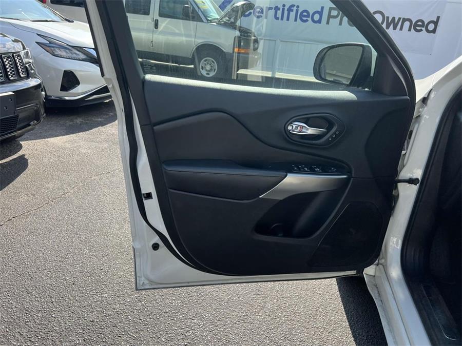 2019 Jeep Cherokee Limited, available for sale in Wantagh, New York | Wantagh Certified. Wantagh, New York 2019 Jeep Cherokee Limited, available for sale in Wantagh, New York | Wantagh Certified. Wantagh, New York