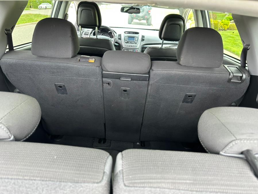 2015 Kia Sorento AWD 4dr I4 LX, available for sale in Copiague, New York | Great Buy Auto Sales. Copiague, New York 2015 Kia Sorento AWD 4dr I4 LX, available for sale in Copiague, New York | Great Buy Auto Sales. Copiague, New York
