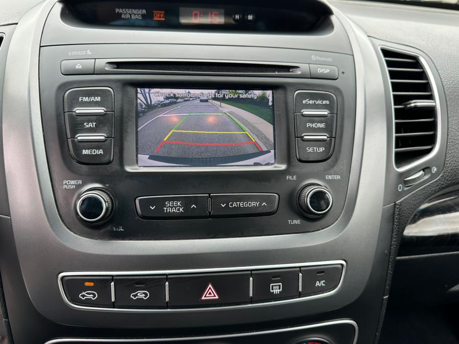 2015 Kia Sorento AWD 4dr I4 LX, available for sale in Copiague, New York | Great Buy Auto Sales. Copiague, New York 2015 Kia Sorento AWD 4dr I4 LX, available for sale in Copiague, New York | Great Buy Auto Sales. Copiague, New York