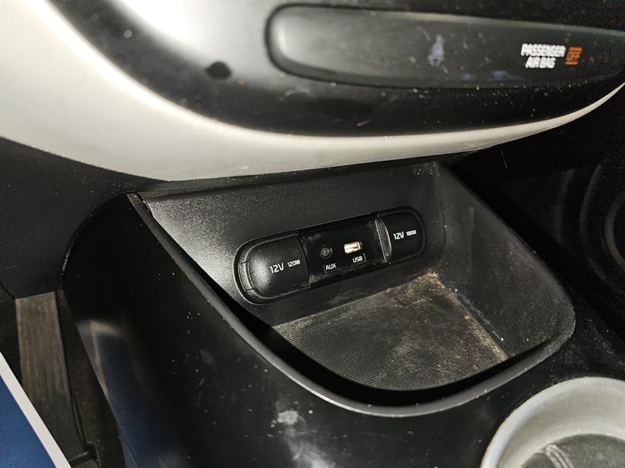 2015 Kia Soul 5dr Wgn Auto Base, available for sale in West Haven, Connecticut | Auto Fair Inc.. West Haven, Connecticut 2015 Kia Soul 5dr Wgn Auto Base, available for sale in West Haven, Connecticut | Auto Fair Inc.. West Haven, Connecticut