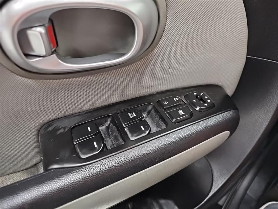 2015 Kia Soul 5dr Wgn Auto Base, available for sale in West Haven, Connecticut | Auto Fair Inc.. West Haven, Connecticut 2015 Kia Soul 5dr Wgn Auto Base, available for sale in West Haven, Connecticut | Auto Fair Inc.. West Haven, Connecticut