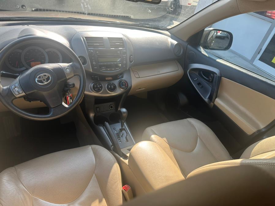 2011 Toyota RAV4 4WD 4dr 4-cyl 4-Spd AT, available for sale in Bridgeport, Connecticut | CT Auto. Bridgeport, Connecticut 2011 Toyota RAV4 4WD 4dr 4-cyl 4-Spd AT, available for sale in Bridgeport, Connecticut | CT Auto. Bridgeport, Connecticut
