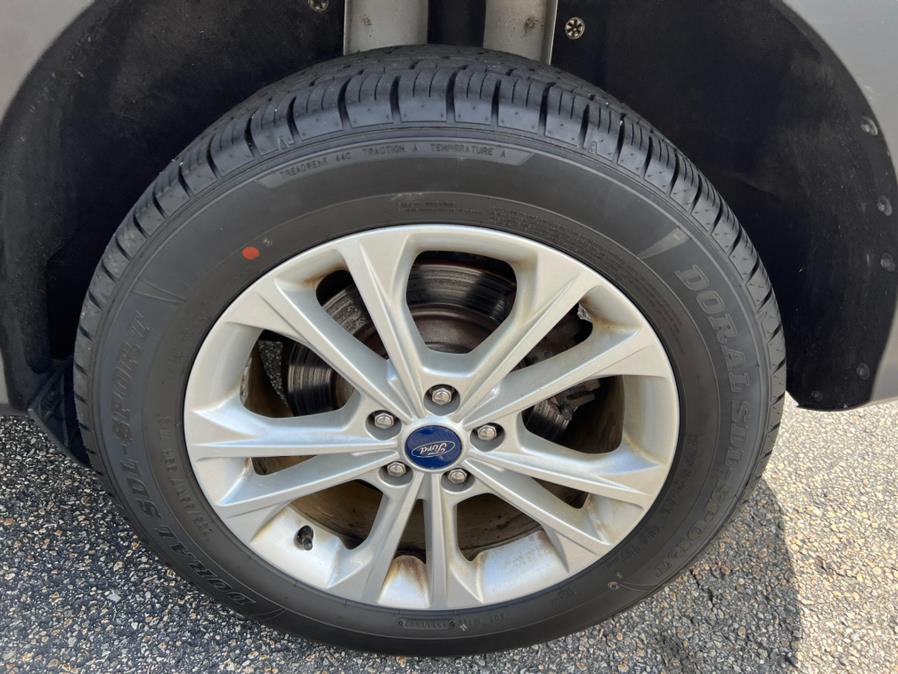 2018 Ford Escape SEL 4WD, available for sale in Waterbury, Connecticut | Platinum Auto Care. Waterbury, Connecticut 2018 Ford Escape SEL 4WD, available for sale in Waterbury, Connecticut | Platinum Auto Care. Waterbury, Connecticut