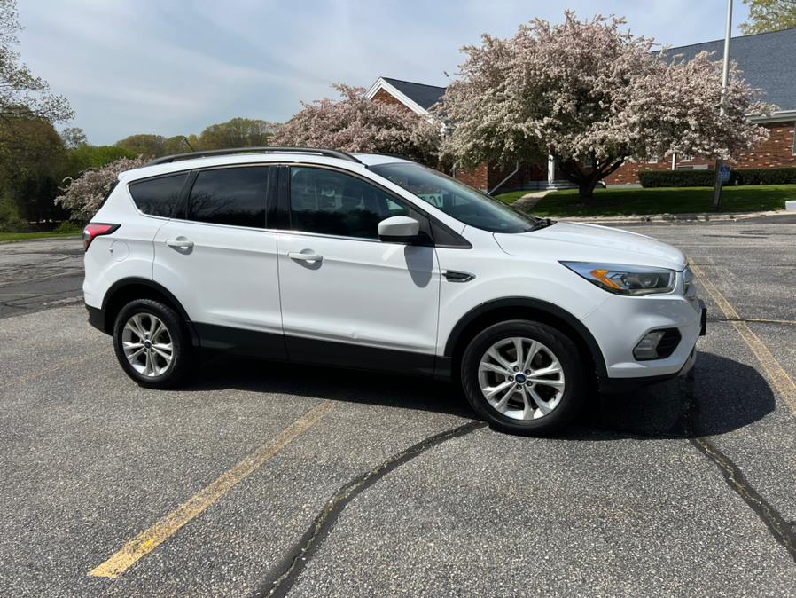 2018 Ford Escape SEL 4WD, available for sale in Waterbury, Connecticut | Platinum Auto Care. Waterbury, Connecticut 2018 Ford Escape SEL 4WD, available for sale in Waterbury, Connecticut | Platinum Auto Care. Waterbury, Connecticut