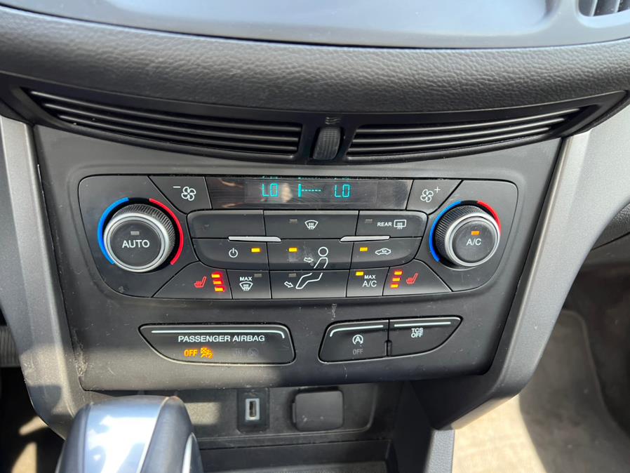 2018 Ford Escape SEL 4WD, available for sale in Waterbury, Connecticut | Platinum Auto Care. Waterbury, Connecticut 2018 Ford Escape SEL 4WD, available for sale in Waterbury, Connecticut | Platinum Auto Care. Waterbury, Connecticut