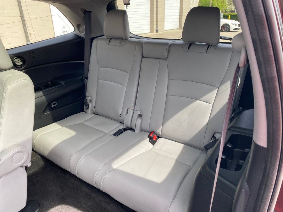 2018 Honda Pilot Elite AWD, available for sale in West Springfield, Massachusetts | Union Street Auto Sales. West Springfield, Massachusetts 2018 Honda Pilot Elite AWD, available for sale in West Springfield, Massachusetts | Union Street Auto Sales. West Springfield, Massachusetts