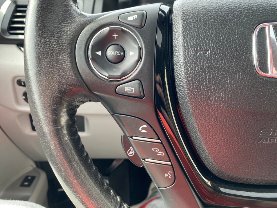 2018 Honda Pilot Elite AWD, available for sale in West Springfield, Massachusetts | Union Street Auto Sales. West Springfield, Massachusetts 2018 Honda Pilot Elite AWD, available for sale in West Springfield, Massachusetts | Union Street Auto Sales. West Springfield, Massachusetts