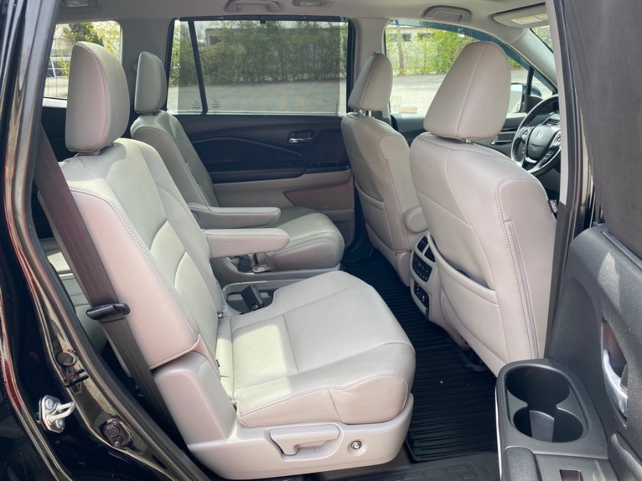 2018 Honda Pilot Elite AWD, available for sale in West Springfield, Massachusetts | Union Street Auto Sales. West Springfield, Massachusetts 2018 Honda Pilot Elite AWD, available for sale in West Springfield, Massachusetts | Union Street Auto Sales. West Springfield, Massachusetts