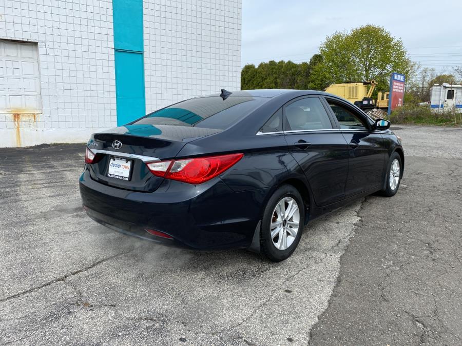 2013 Hyundai Sonata 4dr Sdn 2.4L Auto GLS *Ltd Avail*, available for sale in Milford, Connecticut | Dealertown Auto Wholesalers. Milford, Connecticut 2013 Hyundai Sonata 4dr Sdn 2.4L Auto GLS *Ltd Avail*, available for sale in Milford, Connecticut | Dealertown Auto Wholesalers. Milford, Connecticut