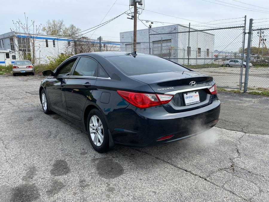2013 Hyundai Sonata 4dr Sdn 2.4L Auto GLS *Ltd Avail*, available for sale in Milford, Connecticut | Dealertown Auto Wholesalers. Milford, Connecticut 2013 Hyundai Sonata 4dr Sdn 2.4L Auto GLS *Ltd Avail*, available for sale in Milford, Connecticut | Dealertown Auto Wholesalers. Milford, Connecticut