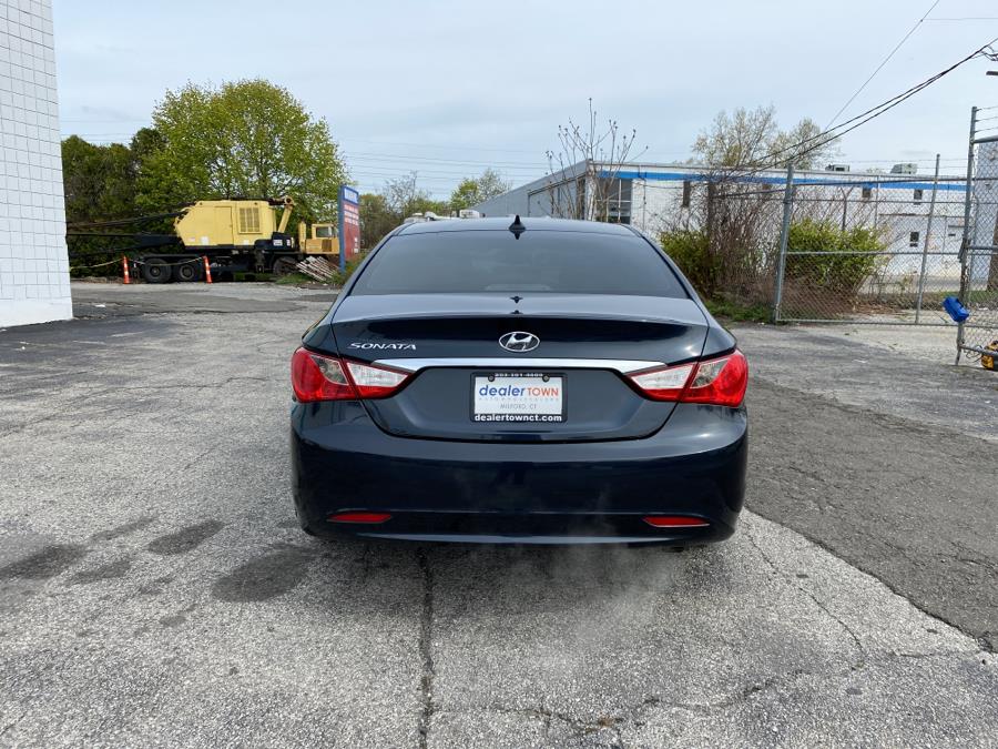 2013 Hyundai Sonata 4dr Sdn 2.4L Auto GLS *Ltd Avail*, available for sale in Milford, Connecticut | Dealertown Auto Wholesalers. Milford, Connecticut 2013 Hyundai Sonata 4dr Sdn 2.4L Auto GLS *Ltd Avail*, available for sale in Milford, Connecticut | Dealertown Auto Wholesalers. Milford, Connecticut