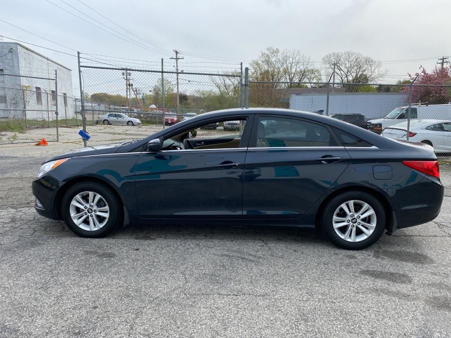 2013 Hyundai Sonata 4dr Sdn 2.4L Auto GLS *Ltd Avail*, available for sale in Milford, Connecticut | Dealertown Auto Wholesalers. Milford, Connecticut 2013 Hyundai Sonata 4dr Sdn 2.4L Auto GLS *Ltd Avail*, available for sale in Milford, Connecticut | Dealertown Auto Wholesalers. Milford, Connecticut