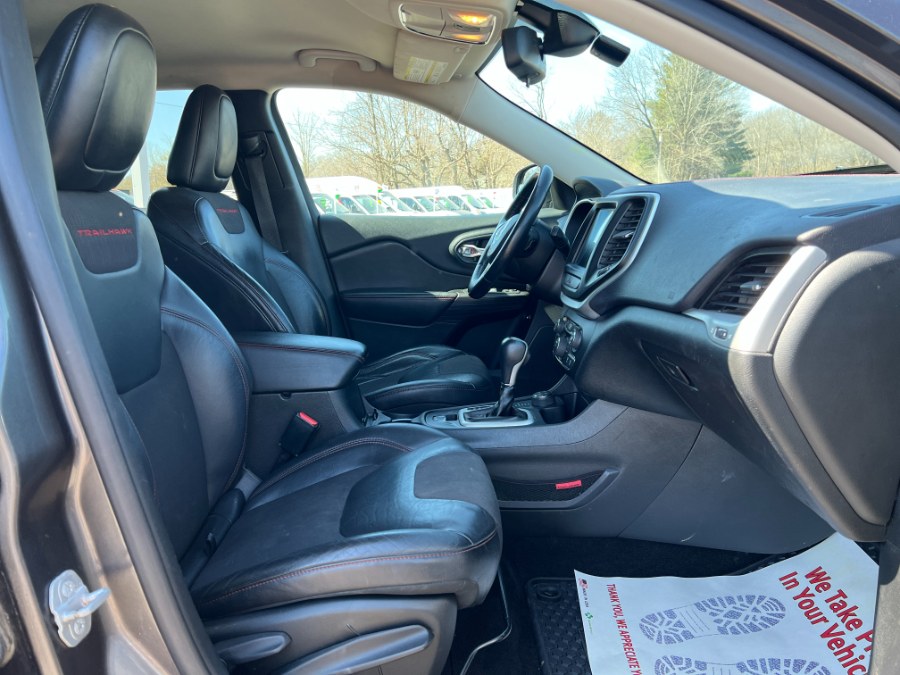 2015 Jeep Cherokee 4WD 4dr Trailhawk, available for sale in Ortonville, Michigan | Marsh Auto Sales LLC. Ortonville, Michigan 2015 Jeep Cherokee 4WD 4dr Trailhawk, available for sale in Ortonville, Michigan | Marsh Auto Sales LLC. Ortonville, Michigan