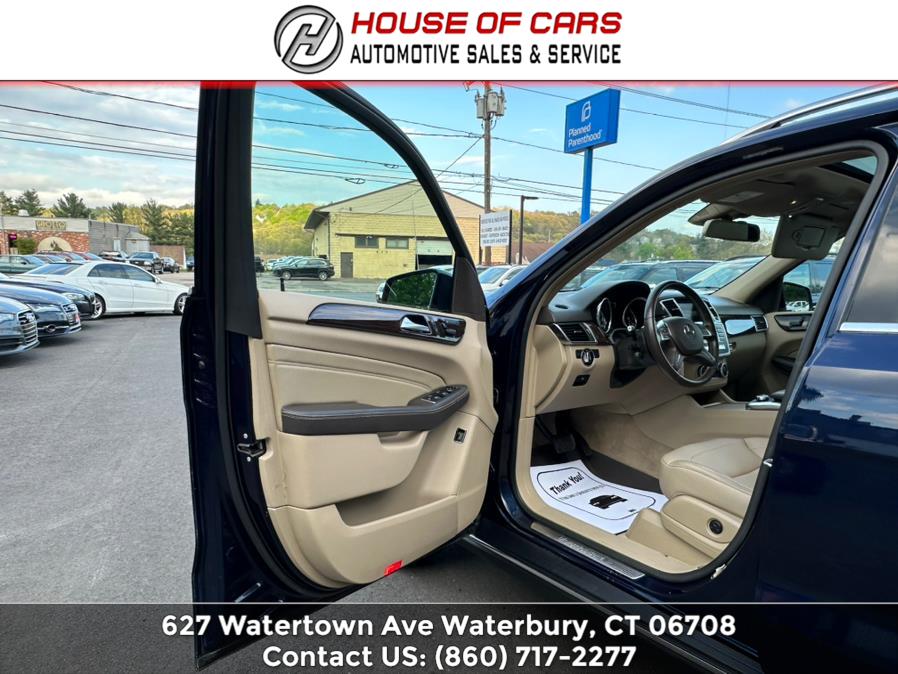 2014 Mercedes-Benz M-Class 4MATIC 4dr ML 350, available for sale in Waterbury, Connecticut | House of Cars LLC. Waterbury, Connecticut