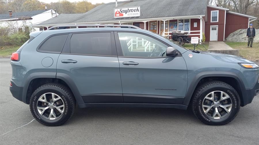 2015 Jeep Cherokee 4WD 4dr Trailhawk, available for sale in Old Saybrook, Connecticut | Saybrook Auto Barn. Old Saybrook, Connecticut 2015 Jeep Cherokee 4WD 4dr Trailhawk, available for sale in Old Saybrook, Connecticut | Saybrook Auto Barn. Old Saybrook, Connecticut