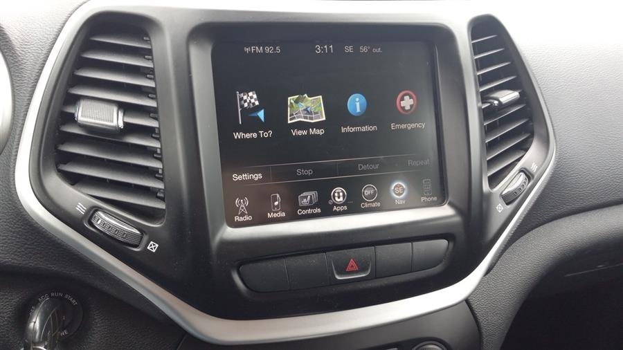 2015 Jeep Cherokee 4WD 4dr Trailhawk, available for sale in Old Saybrook, Connecticut | Saybrook Auto Barn. Old Saybrook, Connecticut 2015 Jeep Cherokee 4WD 4dr Trailhawk, available for sale in Old Saybrook, Connecticut | Saybrook Auto Barn. Old Saybrook, Connecticut